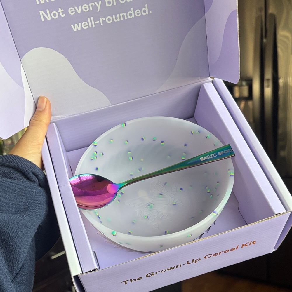 NEW Magic Spoon Iridescent Spoon and Speckled Bowl Set